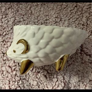 Ceramic hedgehog bowl